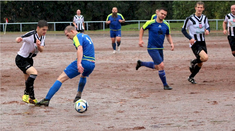 VfB Oberweimar Herren: Starker Sieg im Pokalspiel auf der Falkenburg