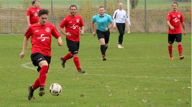 VfB Oberweimar: Klarer Auswärtssieg in Tonndorf